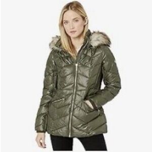 Michael Kors Olive Puffer Coat with Removable Faux Fur Hood Size 3X